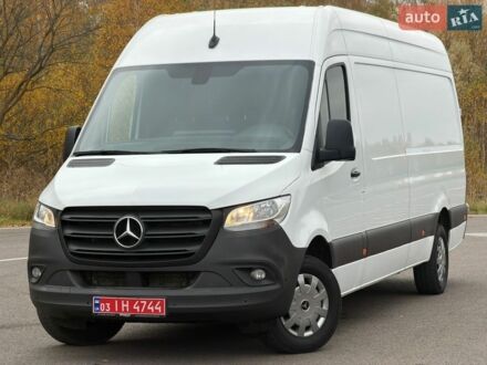 Белый Мерседес Sprinter, объемом двигателя 2 л и пробегом 238 тыс. км за 29999 $, фото 1 на Automoto.ua