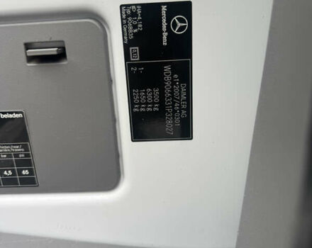 Бежевый Мерседес Sprinter, объемом двигателя 2.2 л и пробегом 193 тыс. км за 20500 $, фото 10 на Automoto.ua