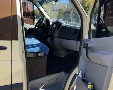 Бежевый Мерседес Sprinter, объемом двигателя 2.14 л и пробегом 750 тыс. км за 25000 $, фото 8 на Automoto.ua