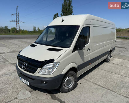 Бежевий Мерседес Sprinter, об'ємом двигуна 2.14 л та пробігом 321 тис. км за 14999 $, фото 2 на Automoto.ua