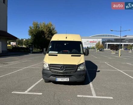 Бежевый Мерседес Sprinter, объемом двигателя 2.14 л и пробегом 750 тыс. км за 25000 $, фото 3 на Automoto.ua