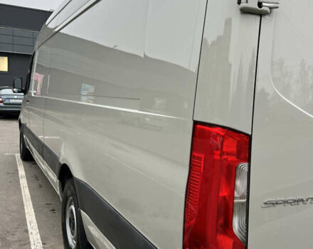 Бежевый Мерседес Sprinter, объемом двигателя 3 л и пробегом 320 тыс. км за 43000 $, фото 5 на Automoto.ua