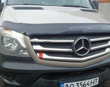 Бежевый Мерседес Sprinter, объемом двигателя 2.99 л и пробегом 390 тыс. км за 21000 $, фото 6 на Automoto.ua