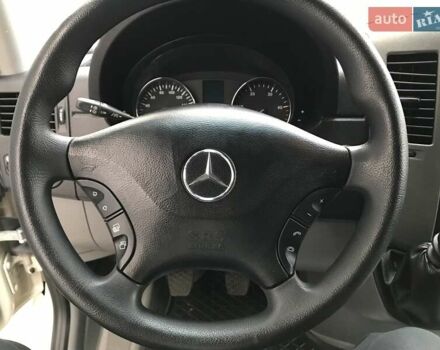 Бежевий Мерседес Sprinter, об'ємом двигуна 2.1 л та пробігом 287 тис. км за 21600 $, фото 5 на Automoto.ua