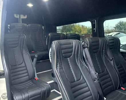 Бежевий Мерседес Sprinter, об'ємом двигуна 3 л та пробігом 330 тис. км за 31000 $, фото 4 на Automoto.ua