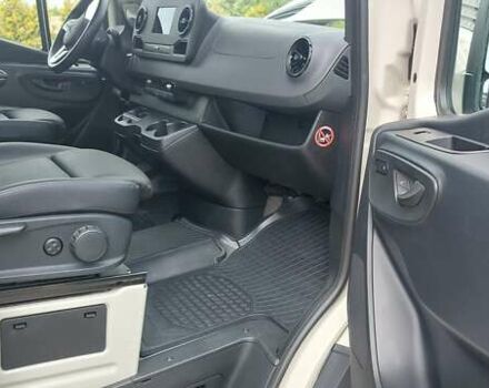 Бежевый Мерседес Sprinter, объемом двигателя 2.99 л и пробегом 30 тыс. км за 46500 $, фото 46 на Automoto.ua