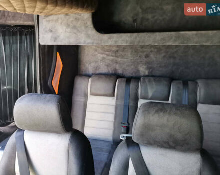 Бежевый Мерседес Sprinter, объемом двигателя 1.95 л и пробегом 295 тыс. км за 35383 $, фото 9 на Automoto.ua