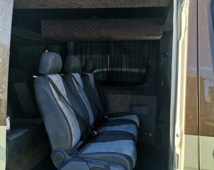 Бежевый Мерседес Sprinter, объемом двигателя 1.95 л и пробегом 295 тыс. км за 35383 $, фото 7 на Automoto.ua