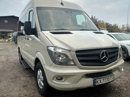 Мерседес Sprinter 2017 в Харькове на Automoto.ua Бежевый Мерседес Sprinter, объемом двигателя 3 л и пробегом 330 тыс. км за 31000 $, фото 1 на Automoto.ua