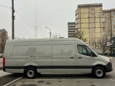 Бежевый Мерседес Sprinter, объемом двигателя 3 л и пробегом 320 тыс. км за 43000 $, фото 1 на Automoto.ua