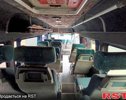 Мерседес Sprinter 2000 в Кропивницком (Кировограде) на Automoto.ua Черный Мерседес Sprinter, объемом двигателя 2.7 л и пробегом 705 тыс. км за 10400 $, фото 7 на Automoto.ua