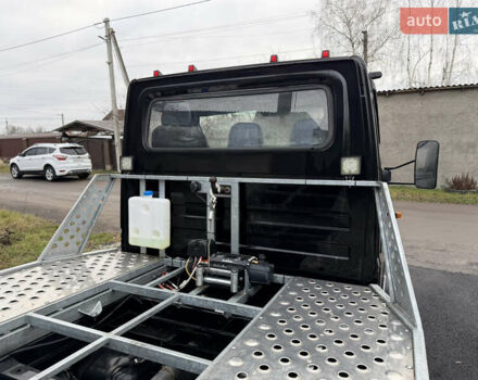 Черный Мерседес Sprinter, объемом двигателя 2.69 л и пробегом 130 тыс. км за 20500 $, фото 9 на Automoto.ua