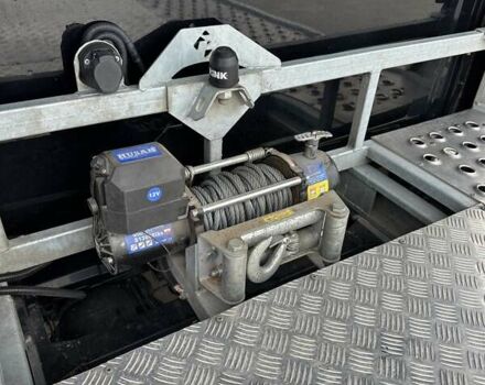 Черный Мерседес Sprinter, объемом двигателя 2.14 л и пробегом 391 тыс. км за 38500 $, фото 7 на Automoto.ua