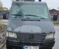 Черный Мерседес Sprinter, объемом двигателя 0 л и пробегом 300 тыс. км за 5434 $, фото 1 на Automoto.ua