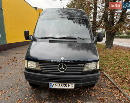 Черный Мерседес Sprinter, объемом двигателя 2.9 л и пробегом 485 тыс. км за 7500 $, фото 3 на Automoto.ua