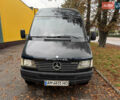 Черный Мерседес Sprinter, объемом двигателя 2.9 л и пробегом 485 тыс. км за 7500 $, фото 3 на Automoto.ua