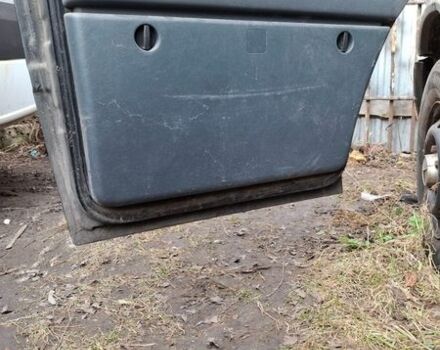 Чорний Мерседес Sprinter, об'ємом двигуна 2.7 л та пробігом 500 тис. км за 3750 $, фото 17 на Automoto.ua