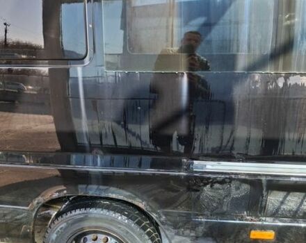Чорний Мерседес Sprinter, об'ємом двигуна 2.7 л та пробігом 500 тис. км за 3750 $, фото 3 на Automoto.ua