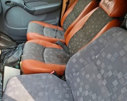 Чорний Мерседес Sprinter, об'ємом двигуна 2.7 л та пробігом 500 тис. км за 3750 $, фото 21 на Automoto.ua