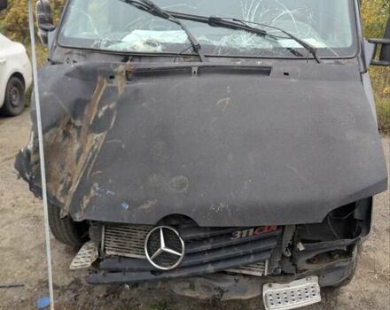 Чорний Мерседес Sprinter, об'ємом двигуна 2.2 л та пробігом 400 тис. км за 2599 $, фото 1 на Automoto.ua