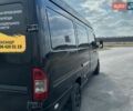 Черный Мерседес Sprinter, объемом двигателя 2.69 л и пробегом 940 тыс. км за 10000 $, фото 6 на Automoto.ua