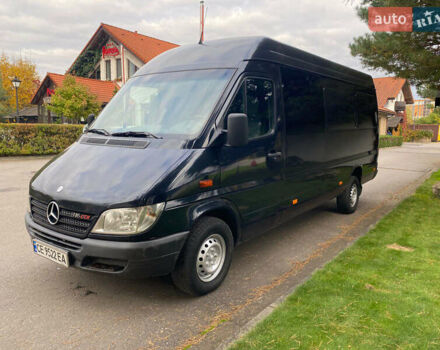 Черный Мерседес Sprinter, объемом двигателя 2.69 л и пробегом 296 тыс. км за 12950 $, фото 1 на Automoto.ua