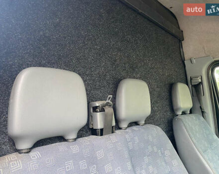 Черный Мерседес Sprinter, объемом двигателя 2.69 л и пробегом 299 тыс. км за 11999 $, фото 32 на Automoto.ua