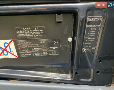 Черный Мерседес Sprinter, объемом двигателя 2.69 л и пробегом 296 тыс. км за 12950 $, фото 9 на Automoto.ua