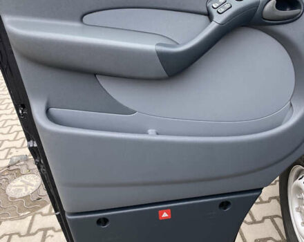 Чорний Мерседес Sprinter, об'ємом двигуна 0 л та пробігом 280 тис. км за 12800 $, фото 36 на Automoto.ua