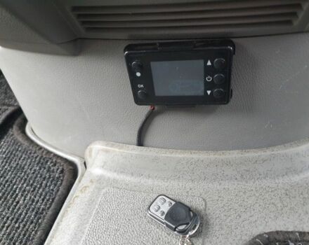 Чорний Мерседес Sprinter, об'ємом двигуна 2.1 л та пробігом 390 тис. км за 9400 $, фото 8 на Automoto.ua