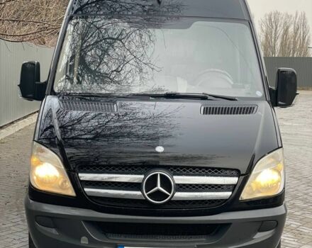 Чорний Мерседес Sprinter, об'ємом двигуна 2.1 л та пробігом 390 тис. км за 9400 $, фото 2 на Automoto.ua