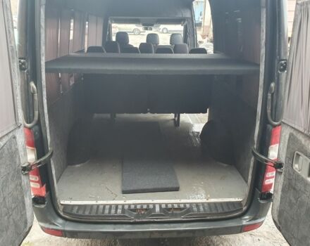 Чорний Мерседес Sprinter, об'ємом двигуна 2.1 л та пробігом 390 тис. км за 9400 $, фото 4 на Automoto.ua
