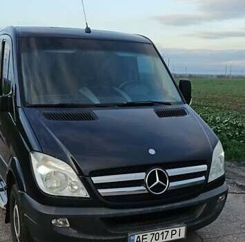 Чорний Мерседес Sprinter, об'ємом двигуна 2.2 л та пробігом 390 тис. км за 14800 $, фото 2 на Automoto.ua