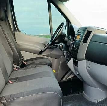 Чорний Мерседес Sprinter, об'ємом двигуна 2.2 л та пробігом 390 тис. км за 14800 $, фото 17 на Automoto.ua