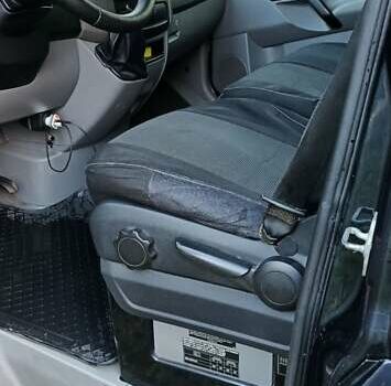 Чорний Мерседес Sprinter, об'ємом двигуна 2.2 л та пробігом 390 тис. км за 14800 $, фото 14 на Automoto.ua