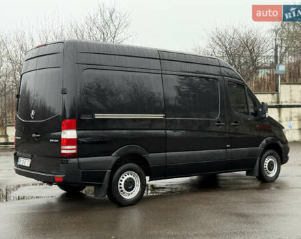 Черный Мерседес Sprinter, объемом двигателя 2.2 л и пробегом 290 тыс. км за 15600 $, фото 18 на Automoto.ua