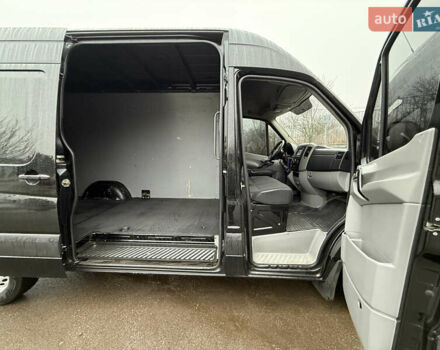 Черный Мерседес Sprinter, объемом двигателя 2.2 л и пробегом 290 тыс. км за 15600 $, фото 30 на Automoto.ua