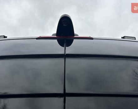 Чорний Мерседес Sprinter, об'ємом двигуна 0 л та пробігом 298 тис. км за 21750 $, фото 14 на Automoto.ua