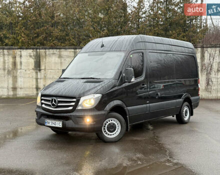 Черный Мерседес Sprinter, объемом двигателя 2.2 л и пробегом 290 тыс. км за 15600 $, фото 4 на Automoto.ua