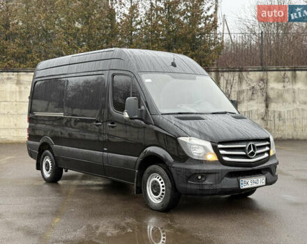Черный Мерседес Sprinter, объемом двигателя 2.2 л и пробегом 290 тыс. км за 15600 $, фото 50 на Automoto.ua