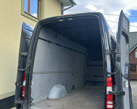 Мерседес Sprinter 2014 в Надворной на Automoto.ua Черный Мерседес Sprinter, объемом двигателя 2.2 л и пробегом 380 тыс. км за 16000 $, фото 9 на Automoto.ua