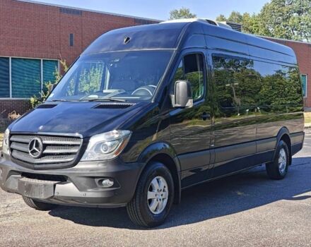 Черный Мерседес Sprinter, объемом двигателя 3 л и пробегом 77 тыс. км за 5600 $, фото 1 на Automoto.ua