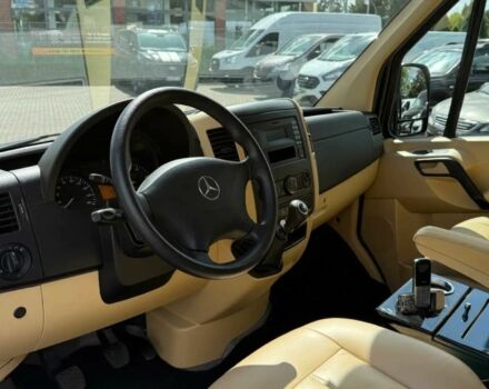 Черный Мерседес Sprinter, объемом двигателя 2.2 л и пробегом 80 тыс. км за 16000 $, фото 6 на Automoto.ua