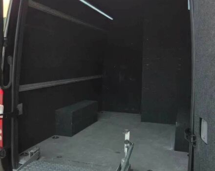 Черный Мерседес Sprinter, объемом двигателя 3 л и пробегом 76 тыс. км за 5600 $, фото 5 на Automoto.ua
