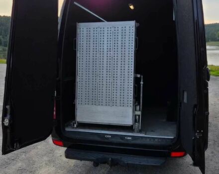 Черный Мерседес Sprinter, объемом двигателя 3 л и пробегом 76 тыс. км за 5600 $, фото 3 на Automoto.ua