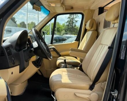Черный Мерседес Sprinter, объемом двигателя 2.2 л и пробегом 80 тыс. км за 16000 $, фото 8 на Automoto.ua