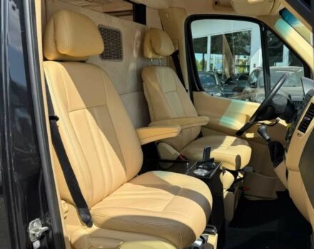 Черный Мерседес Sprinter, объемом двигателя 2.2 л и пробегом 80 тыс. км за 16000 $, фото 7 на Automoto.ua