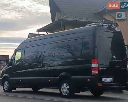Черный Мерседес Sprinter, объемом двигателя 2.99 л и пробегом 320 тыс. км за 29750 $, фото 10 на Automoto.ua