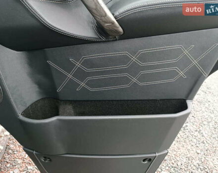 Черный Мерседес Sprinter, объемом двигателя 3 л и пробегом 218 тыс. км за 35790 $, фото 39 на Automoto.ua