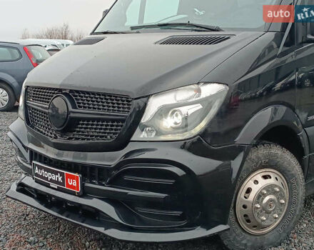 Черный Мерседес Sprinter, объемом двигателя 3 л и пробегом 218 тыс. км за 35790 $, фото 1 на Automoto.ua
